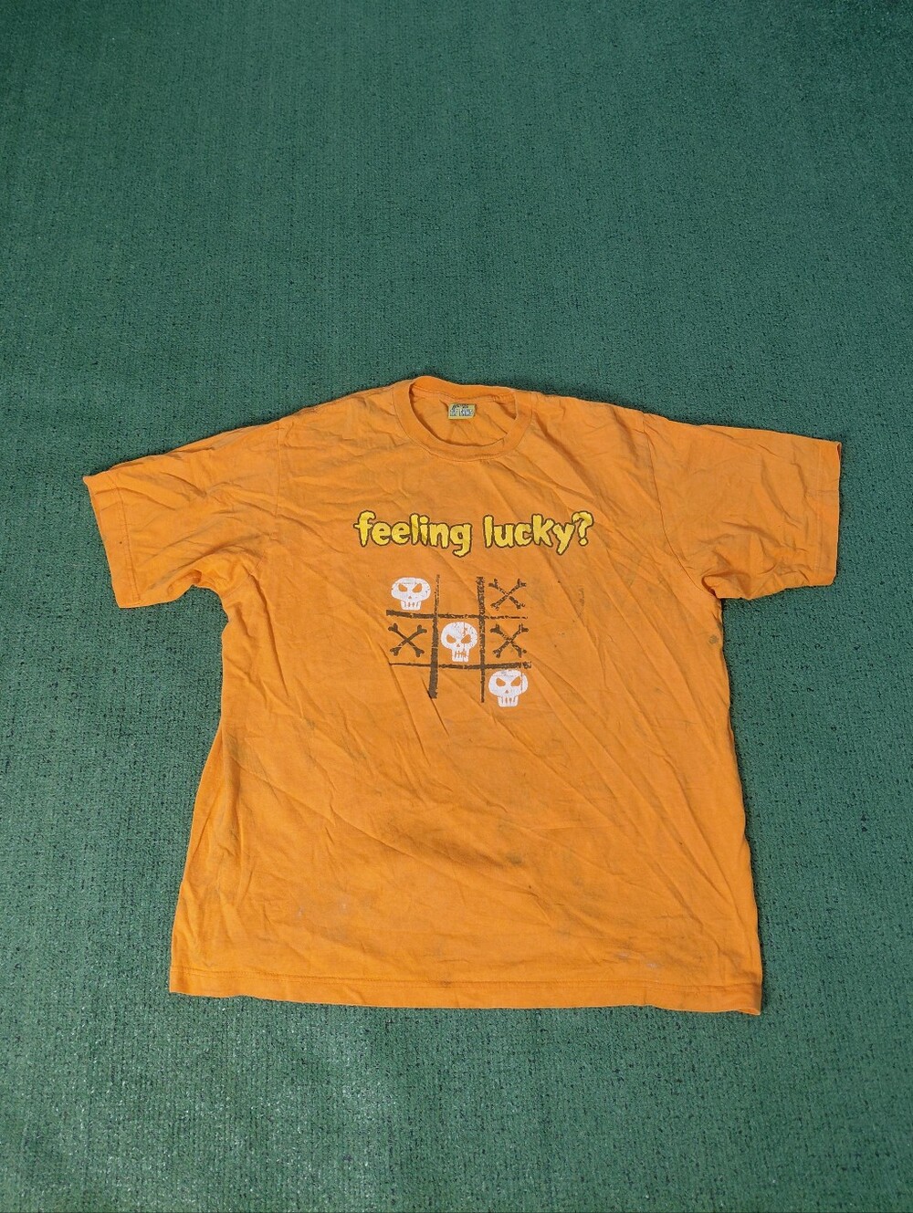 VINTAGE 2002 Halloween "Feeling Lucky?" Tic Tac Toe Y2K Orange T Shirt Sz L/XL